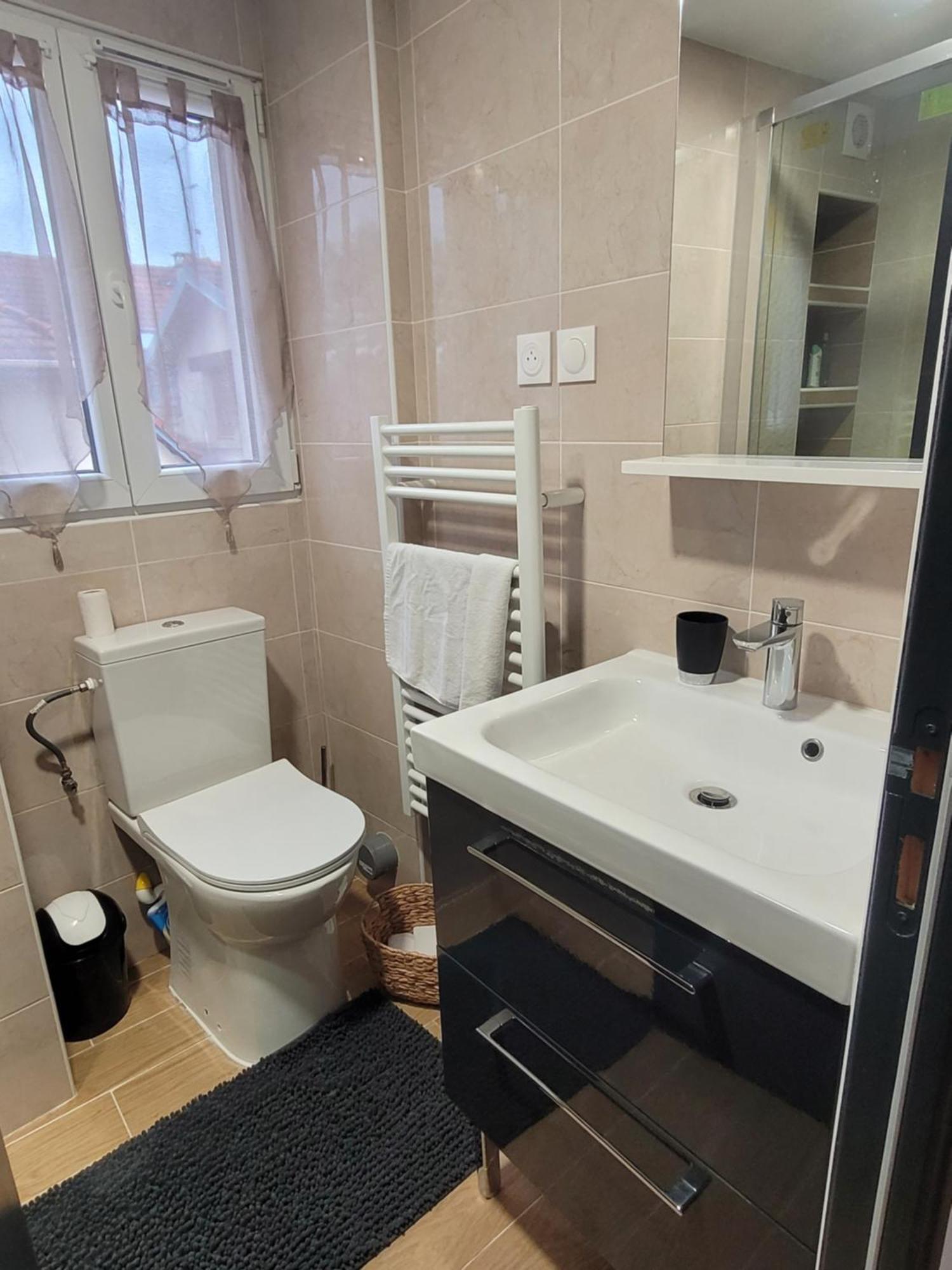Appartement Prive A 15Mn De Paris Et Proche Enghien Les Bains Groslay Esterno foto