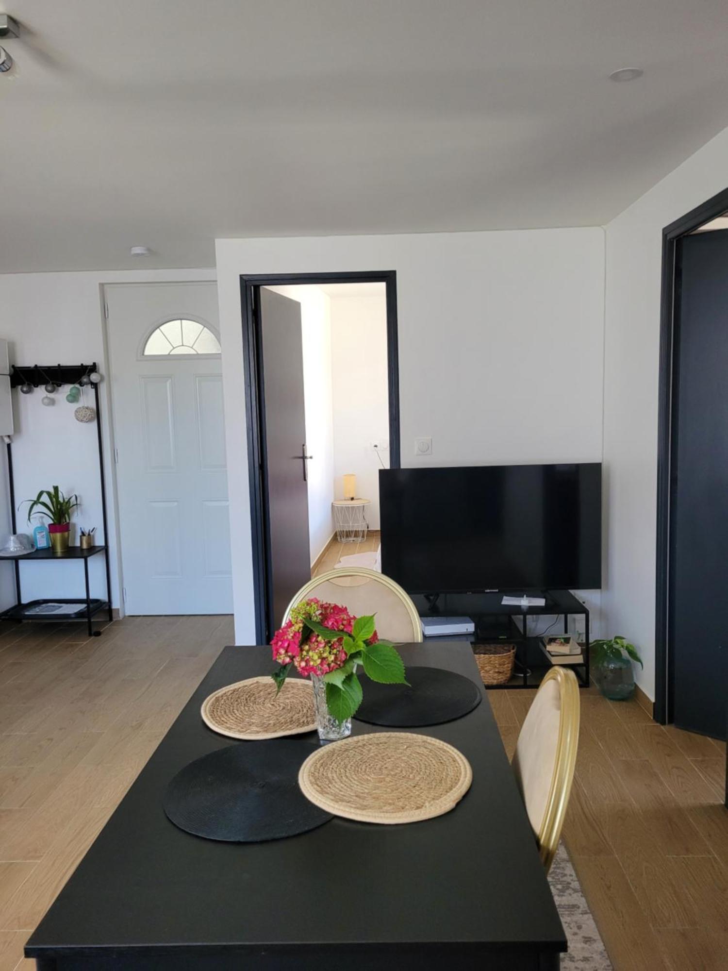 Appartement Prive A 15Mn De Paris Et Proche Enghien Les Bains Groslay Camera foto